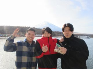 2023-02-06()