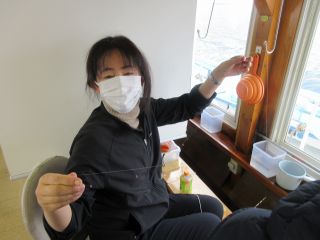 2023-02-12()